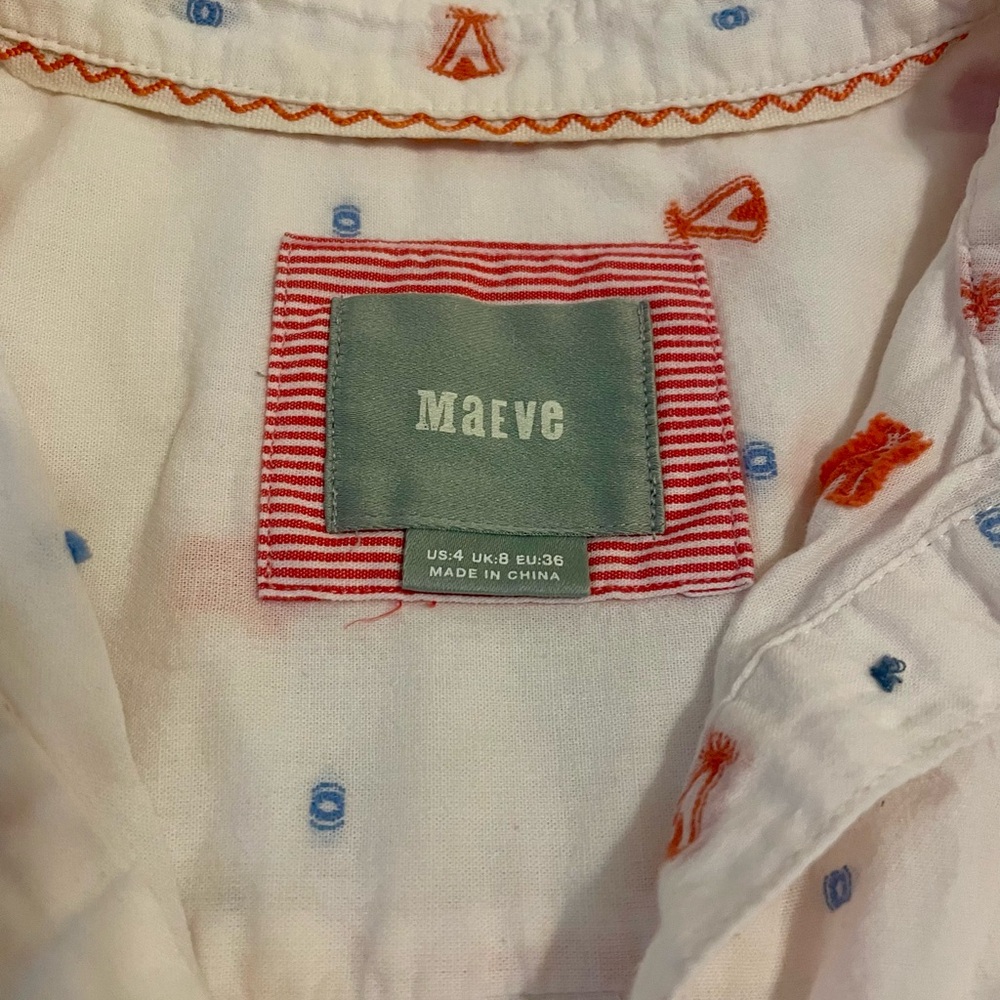 Maeve Whimsical Button Down - Picture 2 of 6
